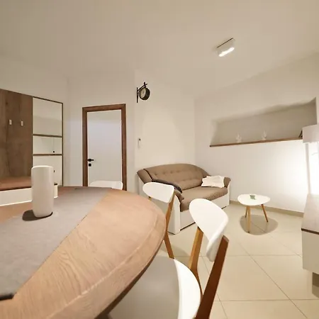 Apartman Olivia *